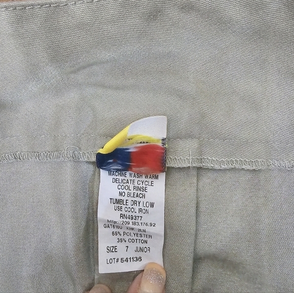 School Uniform: Khaki School Uniform pleated Skirt, Size 7 - Picture 4 of 5